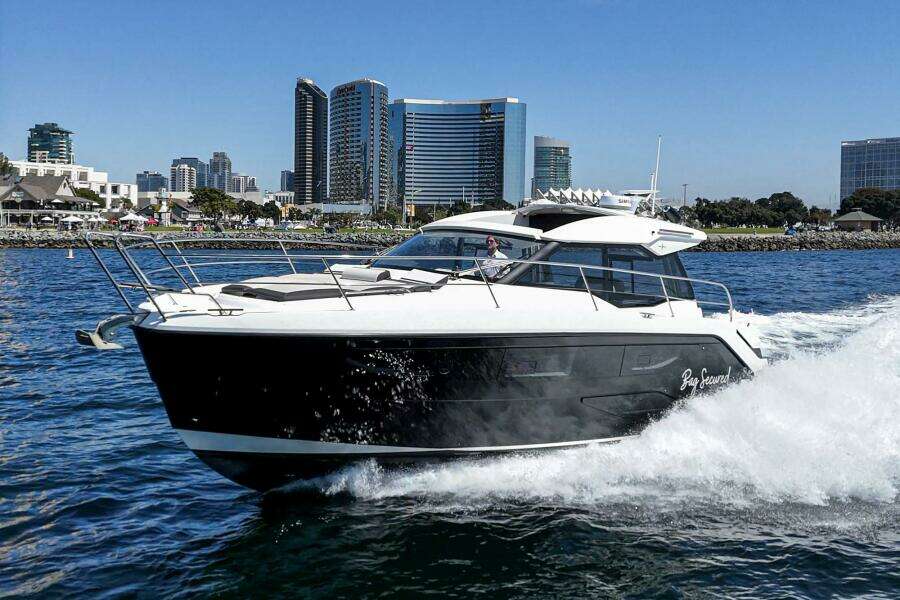 Bag Secured  40ft Bavaria Yacht For Sale