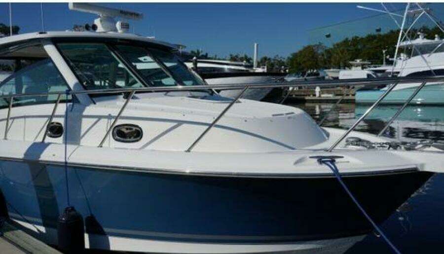 2019 Boston Whaler 345 Conquest Pilothouse  35ft Boston Whaler Yacht For Sale