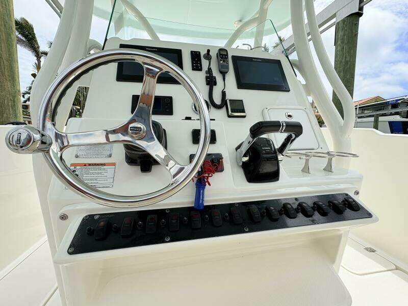 32ft Century Yacht For Sale
