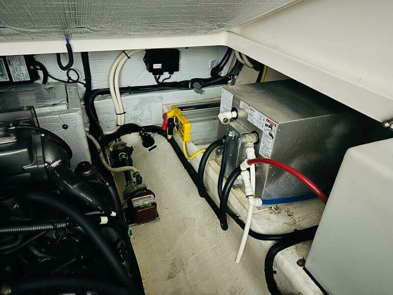 Silver Rain 30ft Back Cove Yacht For Sale