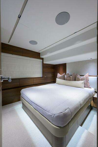 Princess X80 80ft Princess Yacht For Sale