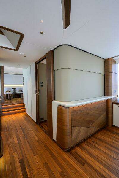 Princess X80 80ft Princess Yacht For Sale