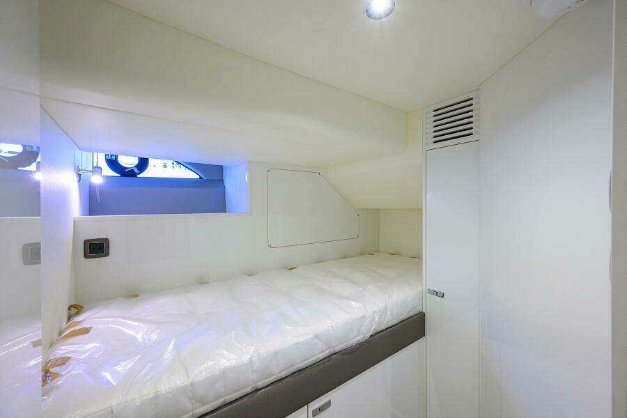 Princess X80 80ft Princess Yacht For Sale