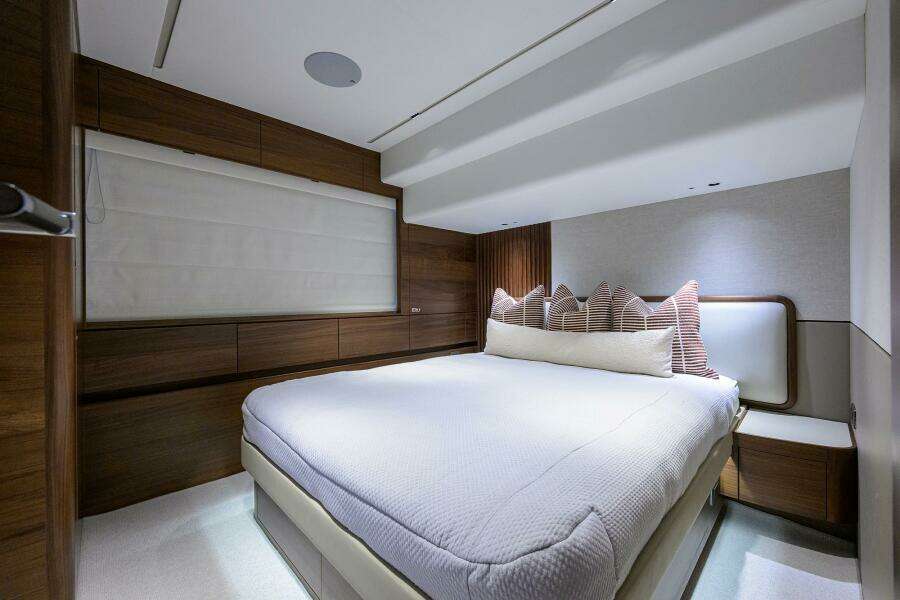 Princess X80 80ft Princess Yacht For Sale