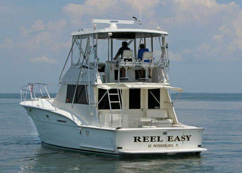 42ft Hatteras Yacht For Sale