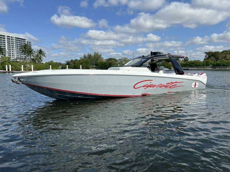 41ft Cigarette Yacht For Sale