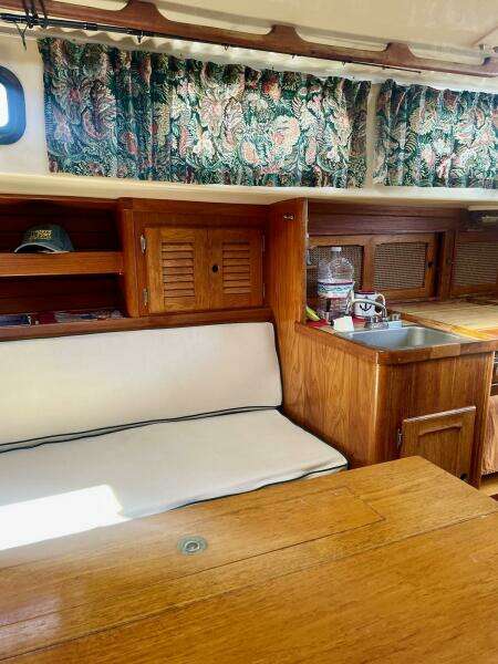 40ft Bristol Yacht For Sale