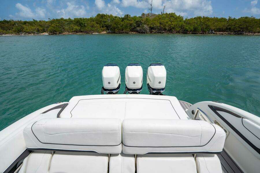 ReMarkable III 35ft Formula Yacht For Sale