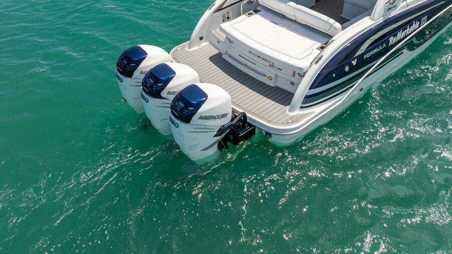 ReMarkable III 35ft Formula Yacht For Sale
