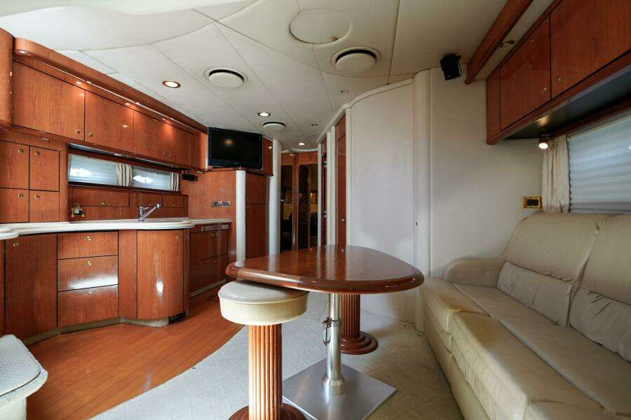 51ft Sea Ray Yacht For Sale