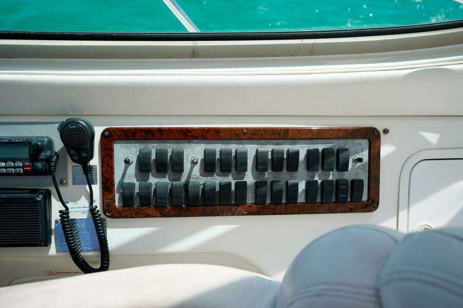 51ft Sea Ray Yacht For Sale