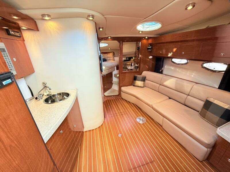 Sharon Ann 37ft Regal Yacht For Sale