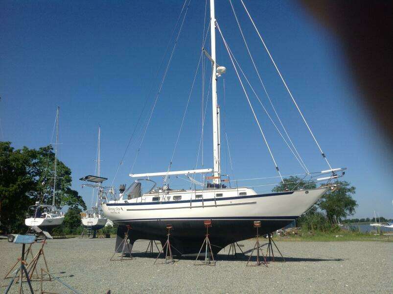 Morning Dew 37ft Pacific Seacraft Yacht For Sale