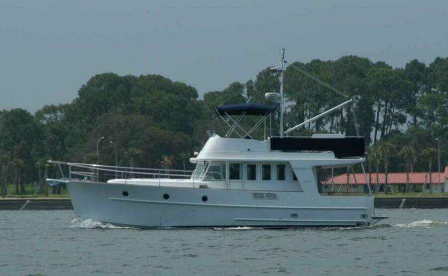 Beneteau Swift Trawler 42