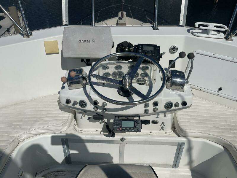 Murphys Law 53ft Hatteras Yacht For Sale