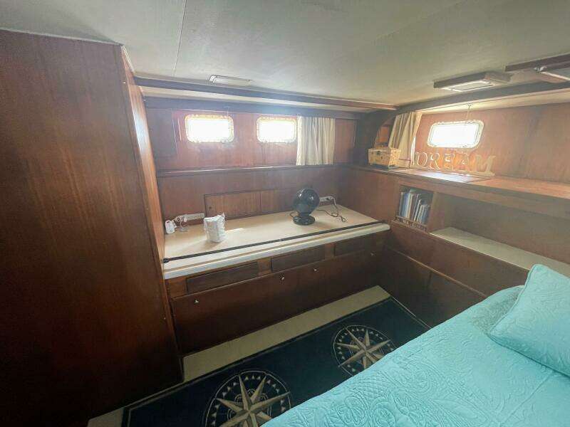 Murphys Law 53ft Hatteras Yacht For Sale
