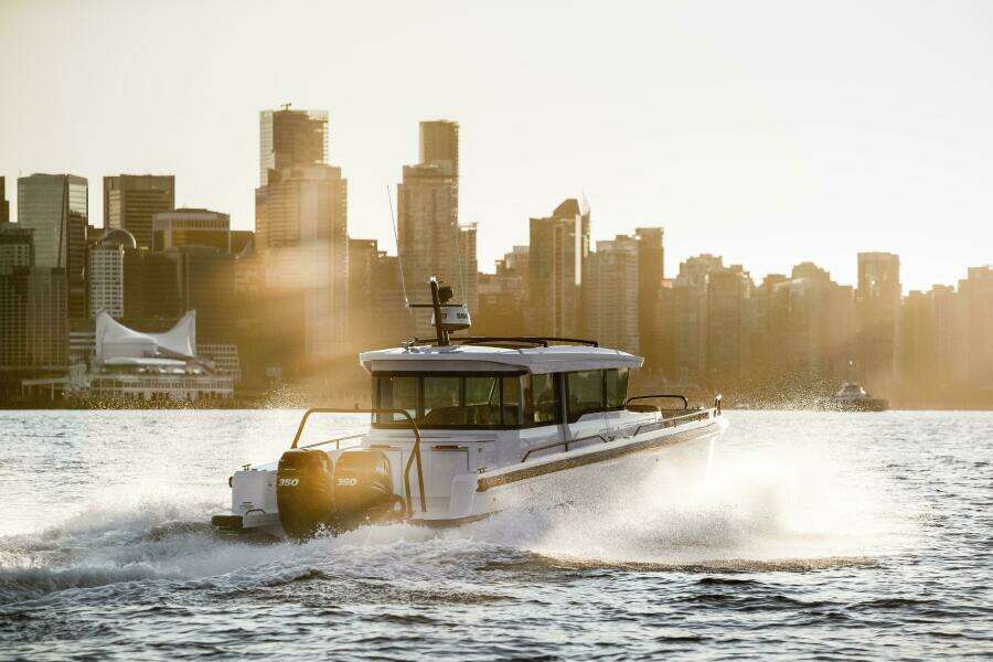 37ft Axopar Yacht For Sale