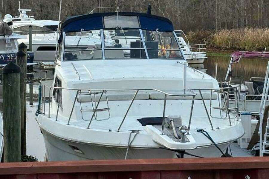 38ft Chris Craft Yacht For Sale