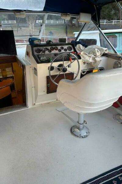 38ft Chris Craft Yacht For Sale