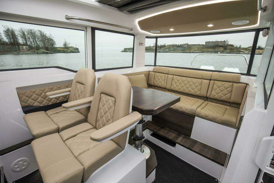 37ft Axopar Yacht For Sale