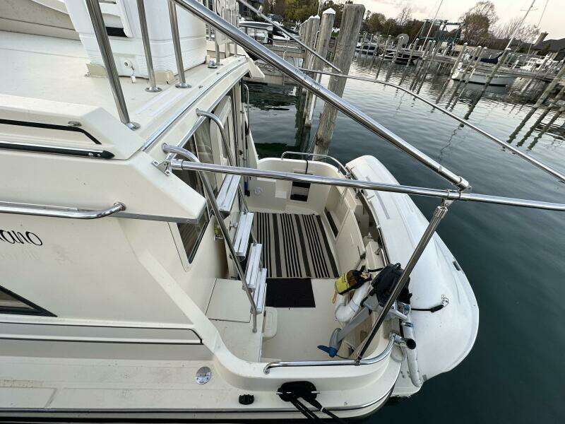31ft Camano Yacht For Sale