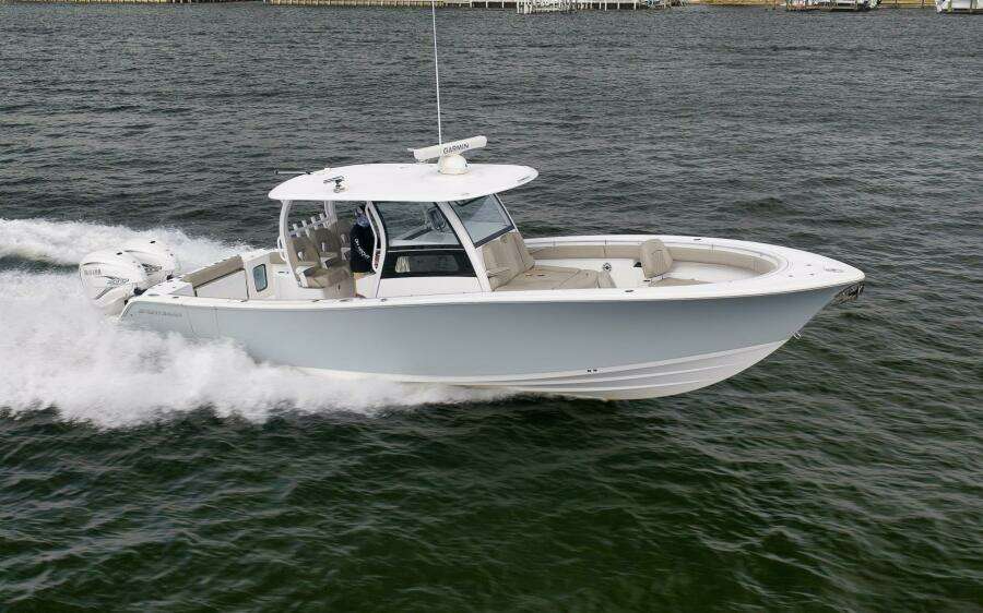 Change Order 35ft Sportsman Yacht For Sale