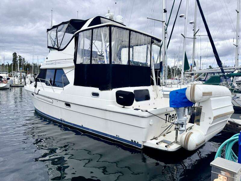 Therapi 40ft Bayliner Yacht For Sale