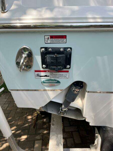 25ft Sea Hunt Yacht For Sale