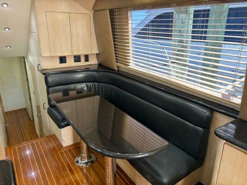 60ft Hatteras Yacht For Sale