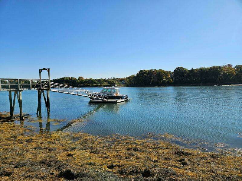 Great Maine Day 33ft Back Cove Yacht For Sale