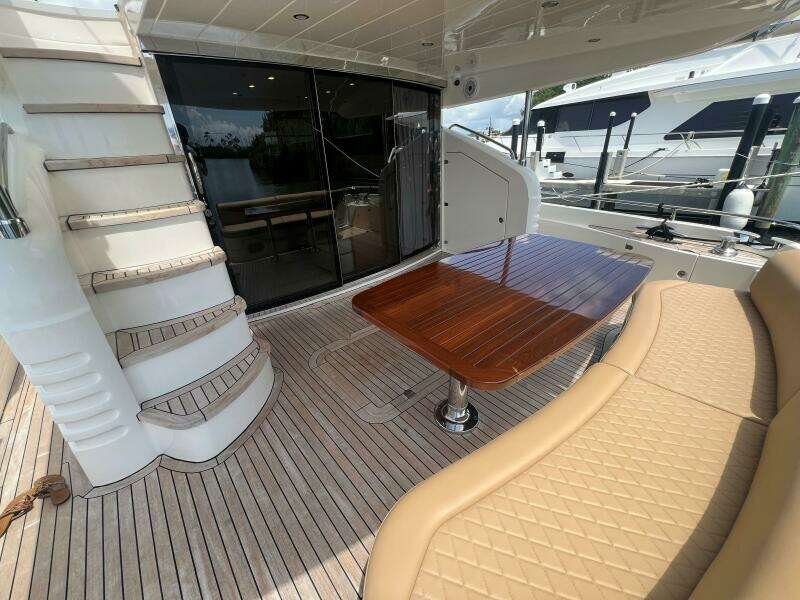 Princess 67 Flybridge -Aft Deck