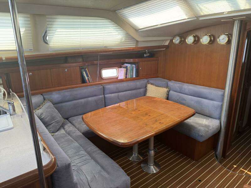 Chemistry 44ft Hunter Yacht For Sale
