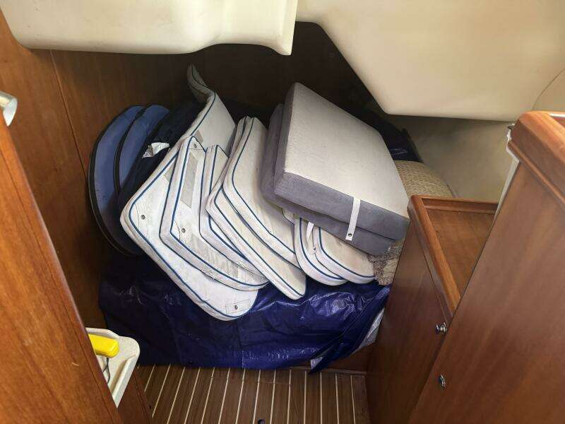 Chemistry 44ft Hunter Yacht For Sale