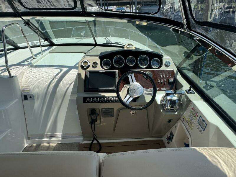 37ft Sea Ray Yacht For Sale