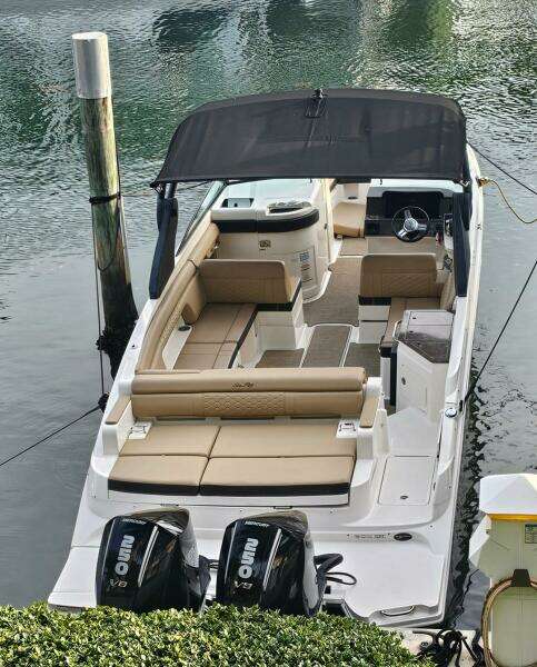 Frisky 29ft Sea Ray Yacht For Sale