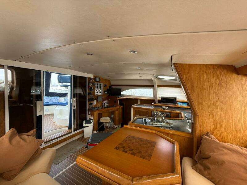 2004-broadblue-435-sail-9751020-20250408114227702-1_XLARGE.jpg