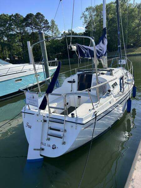 True Love 27ft Pearson Yacht For Sale