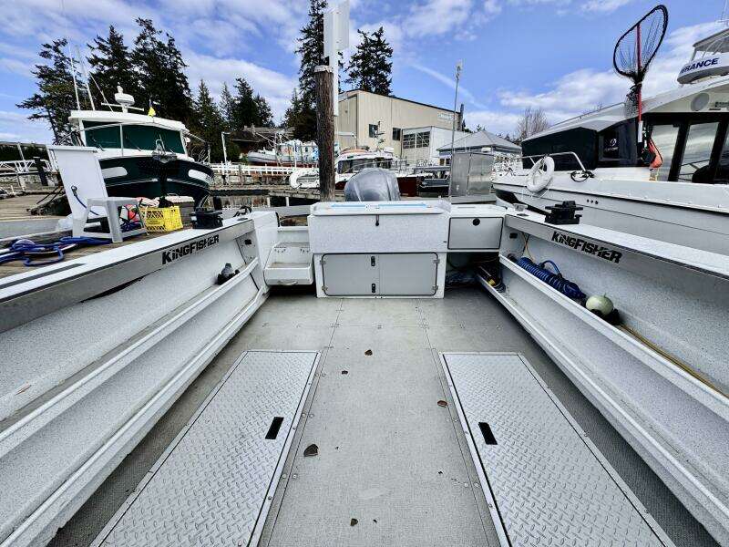 28ft KingFisher Yacht For Sale