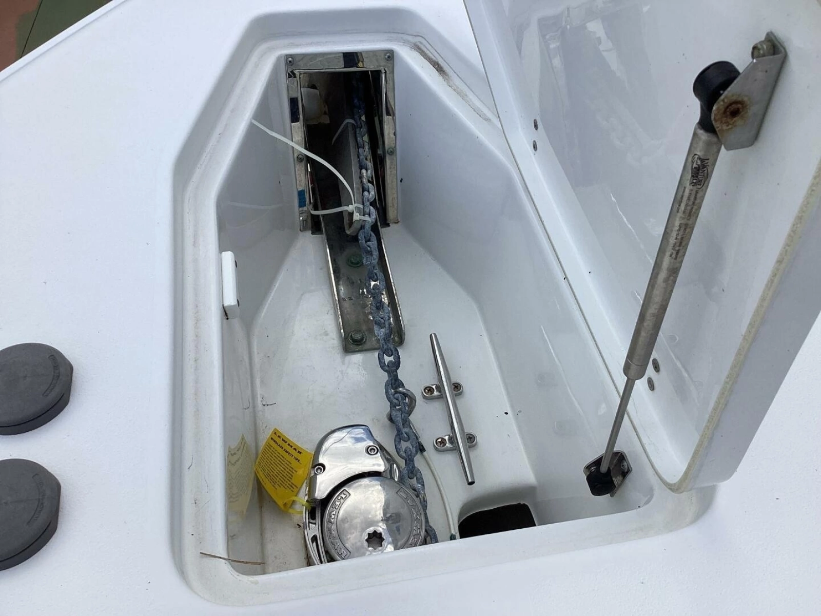 2018 Sea Hunt Gamefish 27