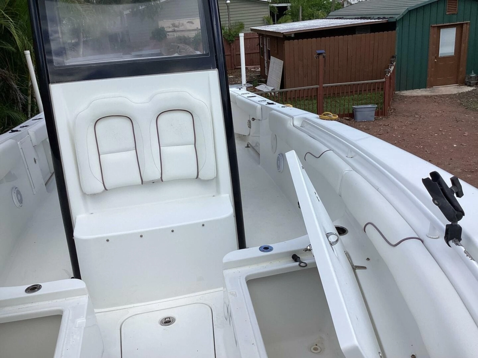 2018 Sea Hunt Gamefish 27