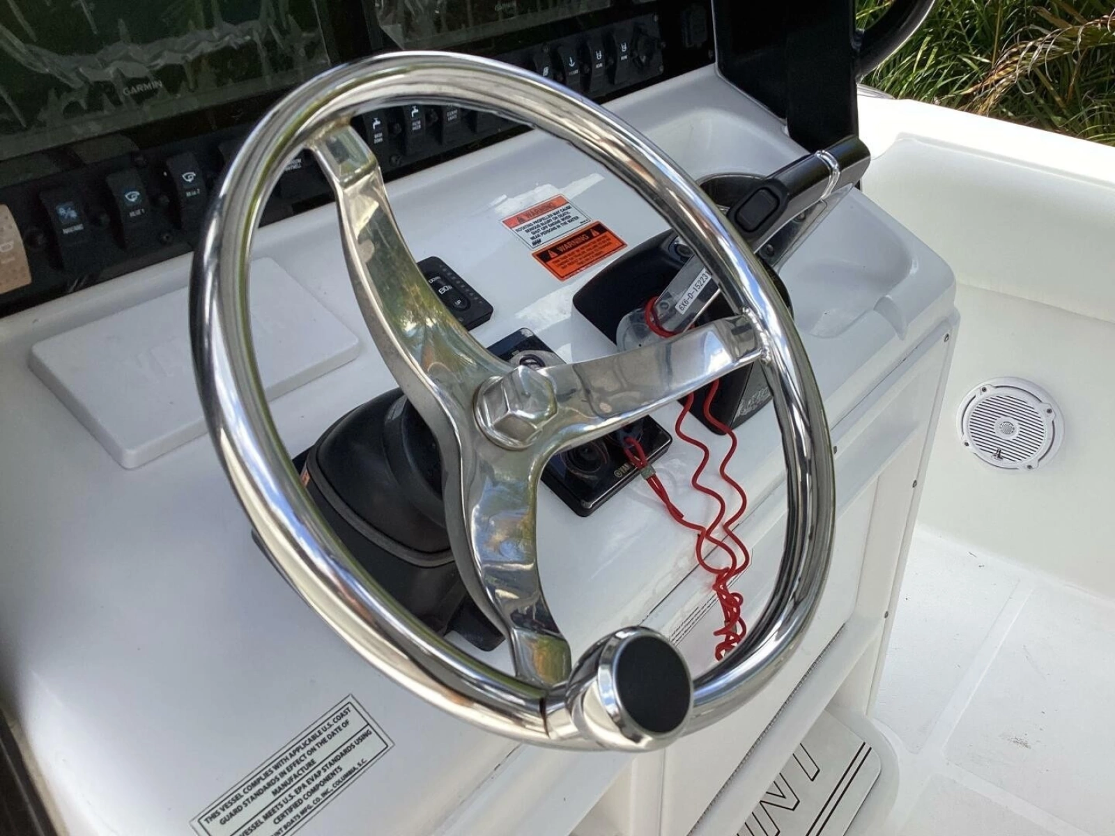 2018 Sea Hunt Gamefish 27