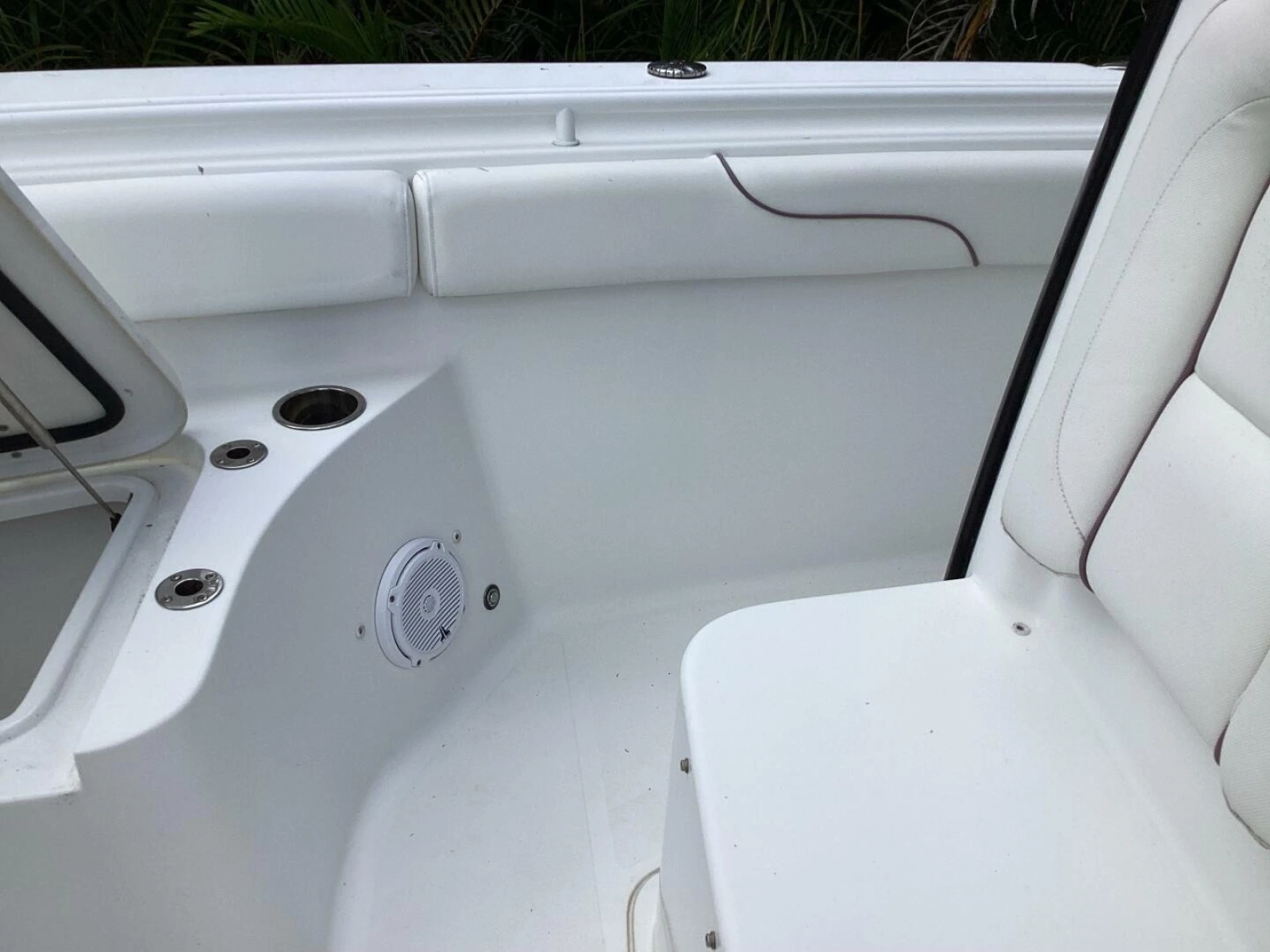 2018 Sea Hunt Gamefish 27