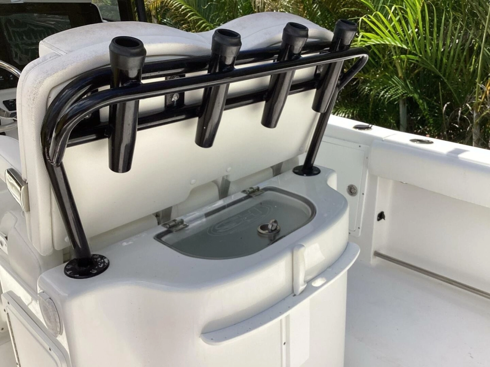 2018 Sea Hunt Gamefish 27