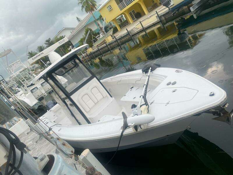 27ft Sea Hunt Yacht For Sale