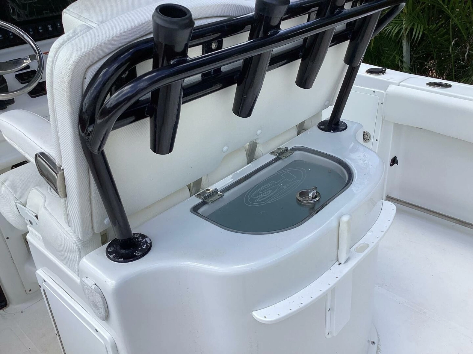 2018 Sea Hunt Gamefish 27