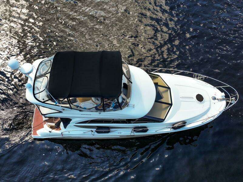 Moore To Sea 34ft Meridian Yacht For Sale