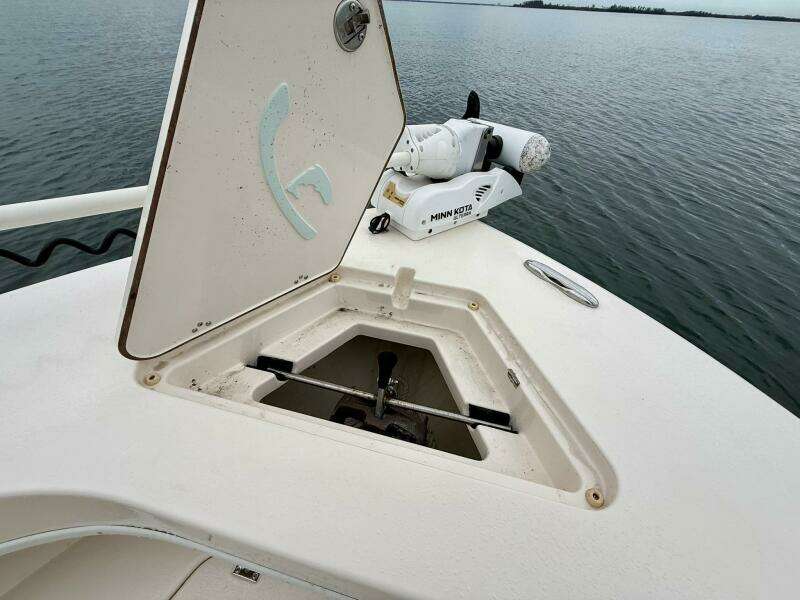 2019 Young Boats 27 - Anchor 