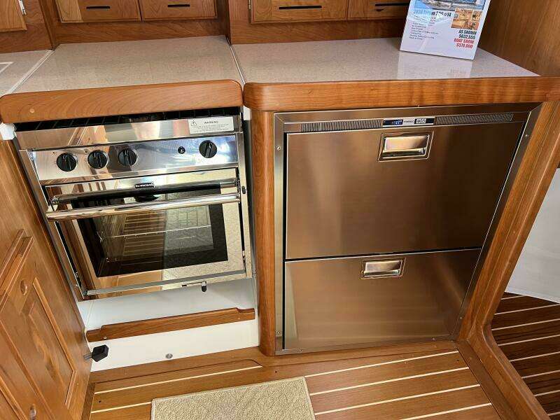 Annapolis 395 14 39ft Tartan Yacht For Sale