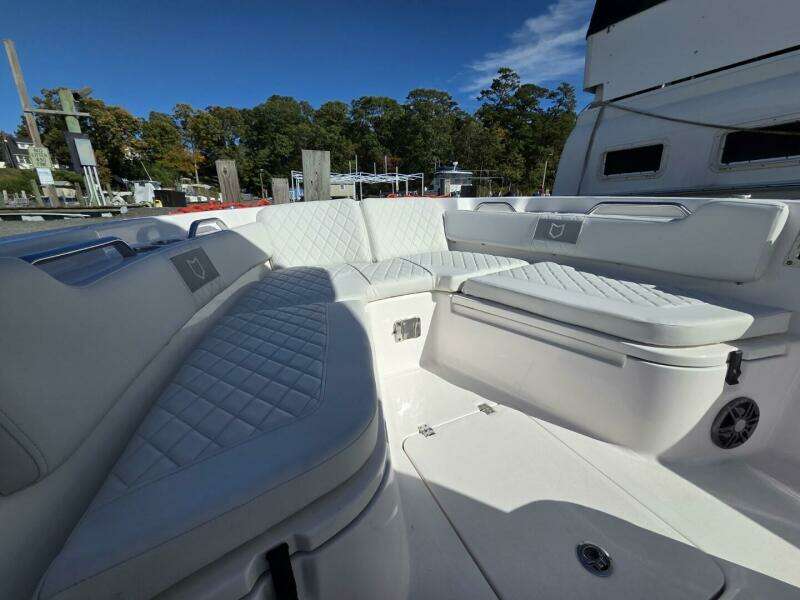 24ft Sea Fox Yacht For Sale