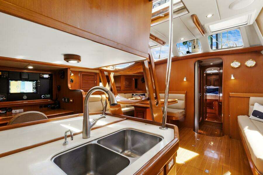 Mojo 54ft Hylas Yacht For Sale